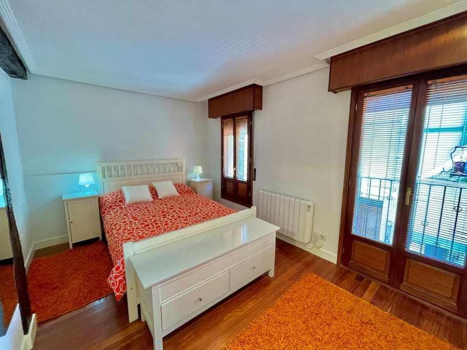 Andra Mari Etxea Apartamento En Parte Antigua Bermeo Eksteriør billede
