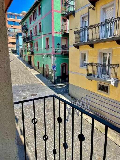 Andra Mari Etxea Apartamento En Parte Antigua Bermeo Eksteriør billede